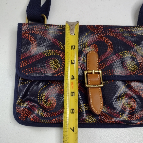 Fossil Slim Abstract Print Canvas Crossbody Shoulder Bag Purse (V1). - Picture 6 of 8